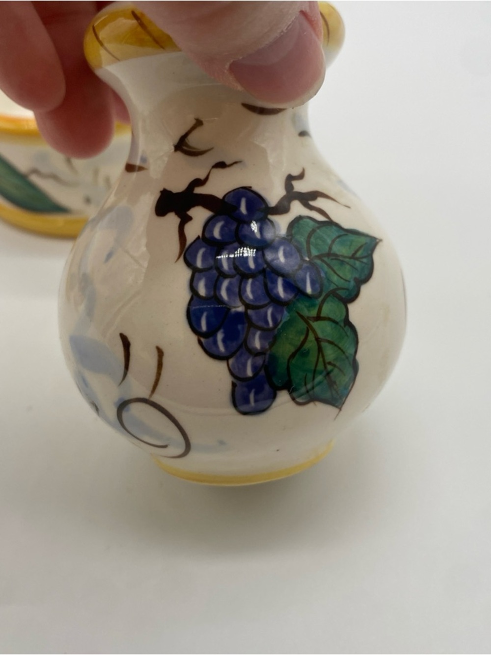 Salt and pepper shakers with caddie - Picture 5 of 10